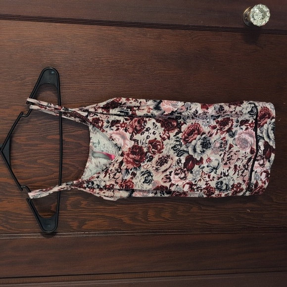 Vince Camuto Tank & Bottoms Pajama Set Size Large - Picture 3 of 7